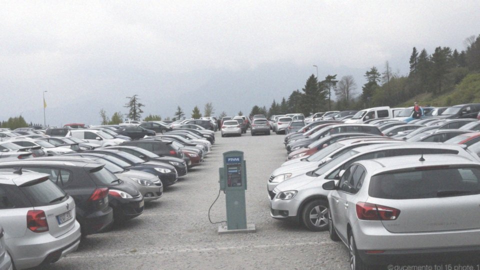 Jakie są koszty parkingu w rejonie Morskiego Oka?