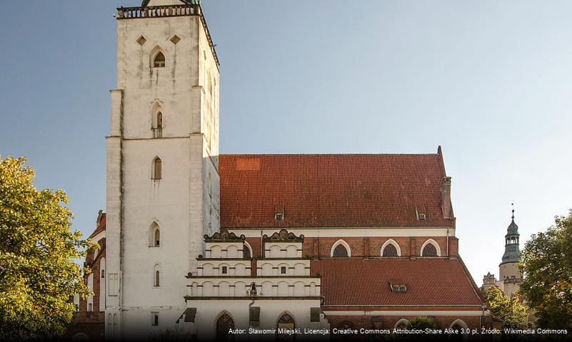 Bazylika św. Jana Apostoła w Oleśnicy